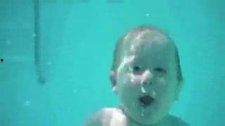 成人游泳教程视频简单版,轻松入门，畅游泳池