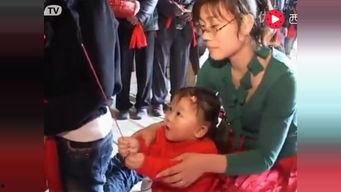 把成人打扮成婴儿的视频,揭秘成人变装婴儿的奇幻之旅