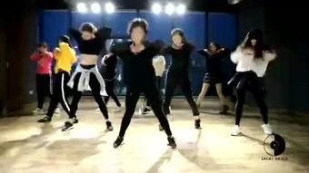 汪清成人舞蹈爵士视频,动感节奏下的优雅舞动