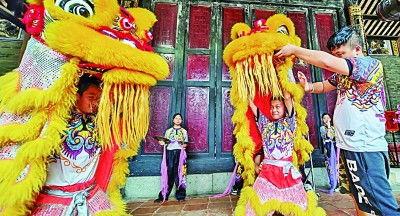 醒狮舞成人完整版视频,醒狮舞成人版精彩瞬间回顾